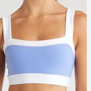 Beyond Yoga
Spacedye Horizon Colorblock Bra- Periwinkle